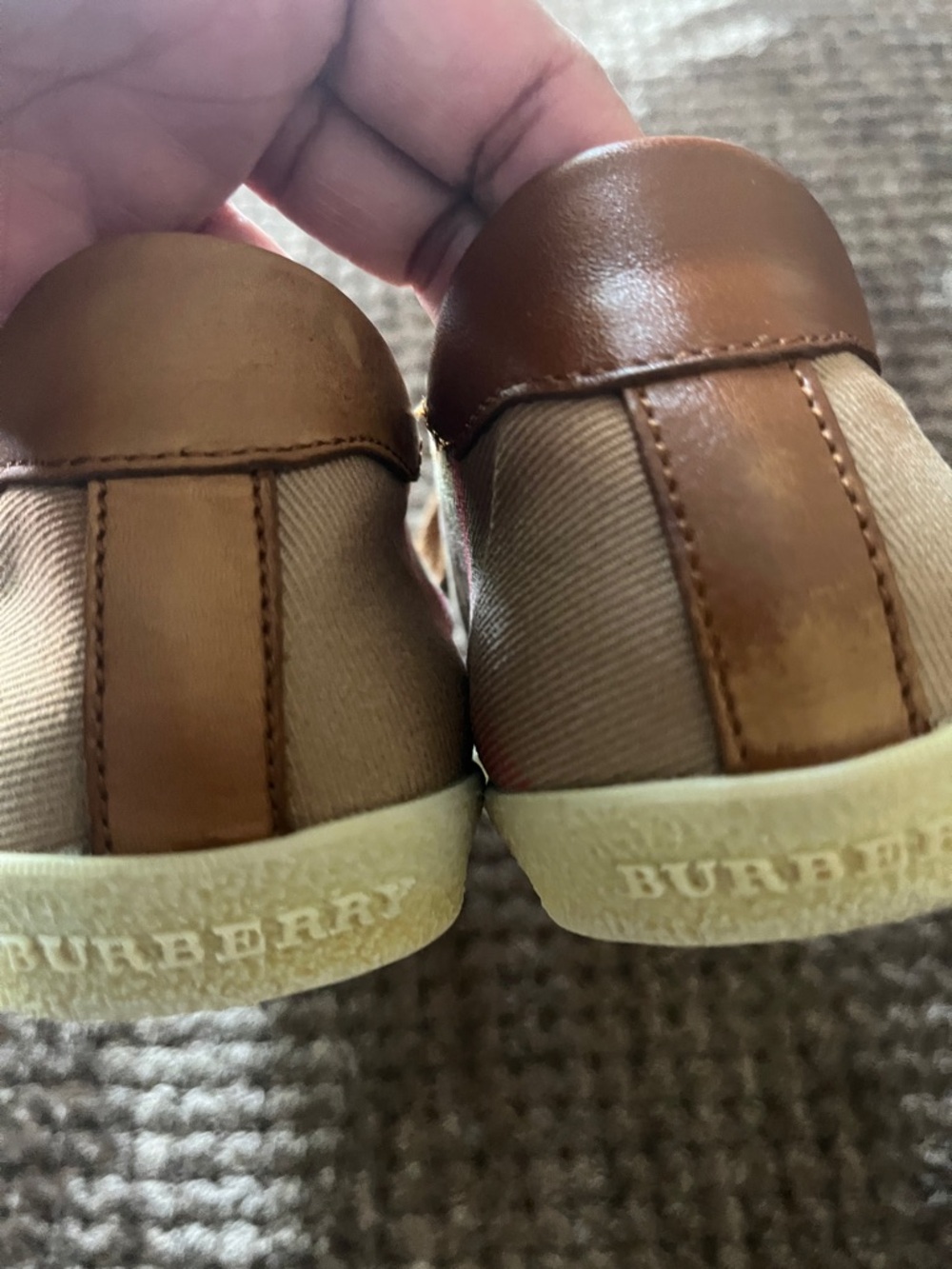Burberry Tan Brown Plaid Low-Top Sneakers - Picture 2 of 13